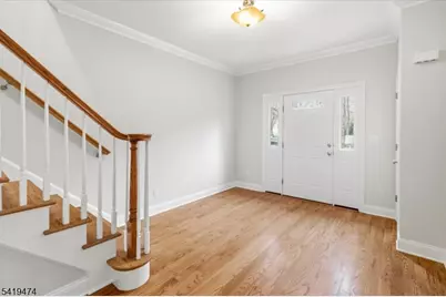 35 Bellows Ln, Montville Township, NJ 07082 - Photo 3