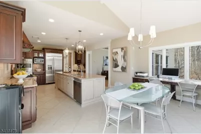 4 Michele Crossing, Raritan Township, NJ 08822 - Photo 13