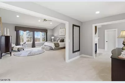 4 Michele Crossing, Raritan Township, NJ 08822 - Photo 25