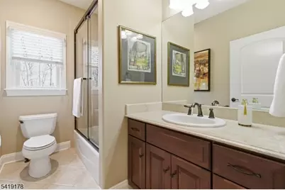 4 Michele Crossing, Raritan Township, NJ 08822 - Photo 19