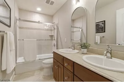 4 Michele Crossing, Raritan Township, NJ 08822 - Photo 35