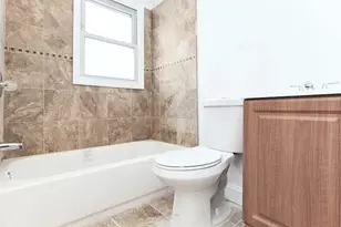 202 Kerrigan Blvd, Newark, NJ 07106 - Photo 3