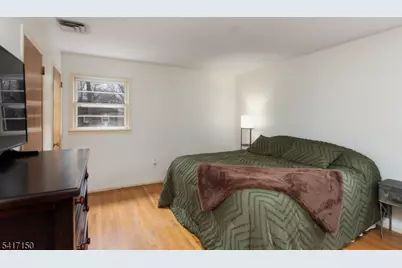 45 Blue Ridge Ave, Green Brook Township, NJ 08812 - Photo 11