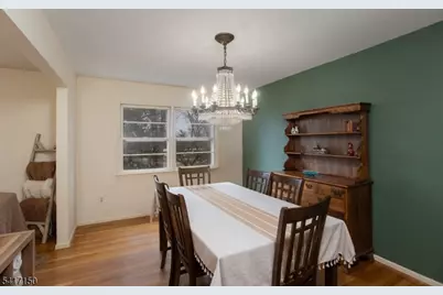 45 Blue Ridge Ave, Green Brook Township, NJ 08812 - Photo 7