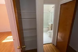 1624 Valley St, Fort Lee, NJ 07024 - Photo 9