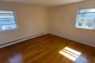 1624 Valley St, Fort Lee, NJ 07024 - Photo 9