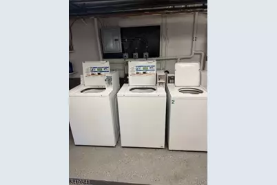 1624 Valley St, Fort Lee, NJ 07024 - Photo 11