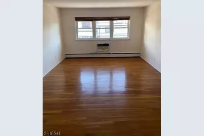 1624 Valley St, Fort Lee, NJ 07024 - Photo 5