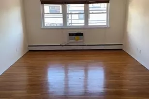 1624 Valley St, Fort Lee, NJ 07024 - Photo 5