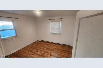 164 Oak St #1A, Paterson, NJ 07501 - Photo 3