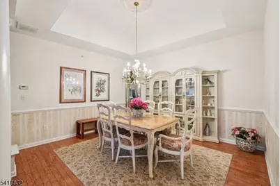 1209 Holly Ln #1209, Cedar Grove Twp., NJ 07009 - Photo 3