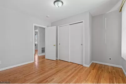 2075 Barnett St, Rahway, NJ 07065 - Photo 11