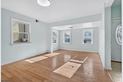 136 Smith St, Elizabeth, NJ 07201 - Photo 7