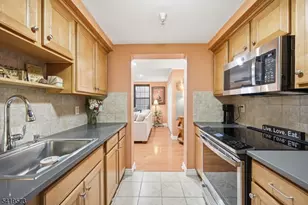 7 Prospect St, Morristown, NJ 07960 - Photo 17