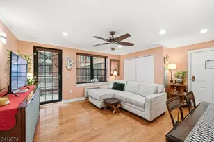 7 Prospect St, Morristown, NJ 07960 - Photo 11