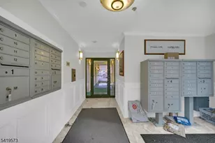 7 Prospect St, Morristown, NJ 07960 - Photo 35