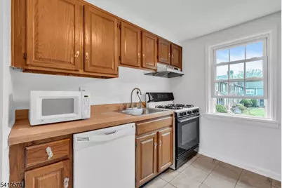 [Address not provided], Cranford Township, NJ 07016 - Photo 9