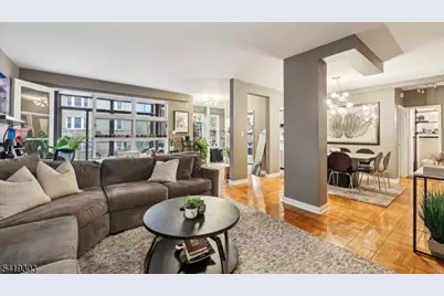 5 Roosevelt Pl #1E, Montclair, NJ 07042 - Photo 7