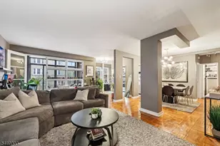 5 Roosevelt Pl, Montclair, NJ 07042 - Photo 7