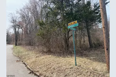 10 Loantaka Ln, Chatham Township, NJ 07960 - Photo 1