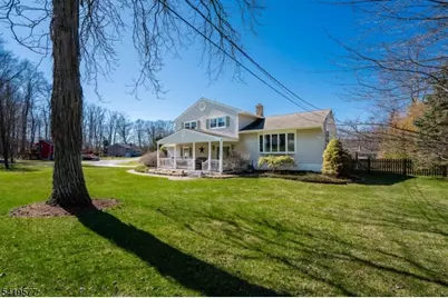 27 Adams Dr, Ogdensburg, NJ 07439 - Photo 3