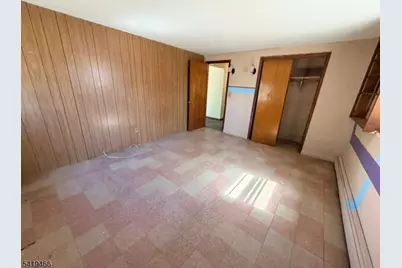 32 Lake Dr, Parsippany, NJ 07005 - Photo 25