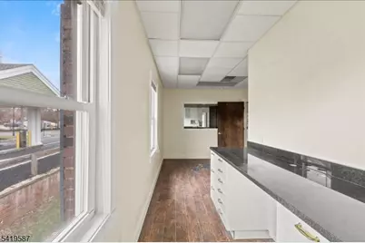 530 Ea Main St Unit 5B, Chester, NJ 07930 - Photo 11