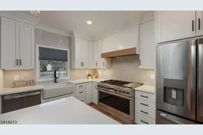 58 Oxbow Dr, New Providence, NJ 07974 - Photo 11