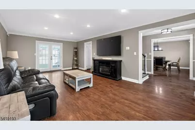 9 Linwood Rd, Mount Olive, NJ 07836 - Photo 11