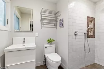 9 Balsam Pkwy, Sparta Township, NJ 07871 - Photo 37