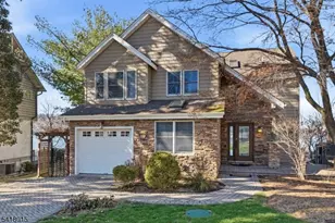 9 Balsam Pkwy, Sparta Township, NJ 07871 - Photo 1