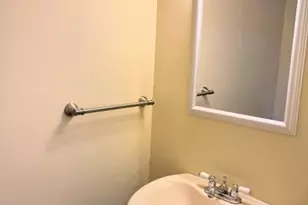 253 Spruce Ct, Raritan Township, NJ 08822 - Photo 9