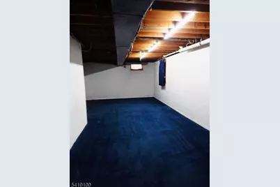 253 Spruce Ct, Raritan Township, NJ 08822 - Photo 23