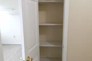 253 Spruce Ct, Raritan Township, NJ 08822 - Photo 13