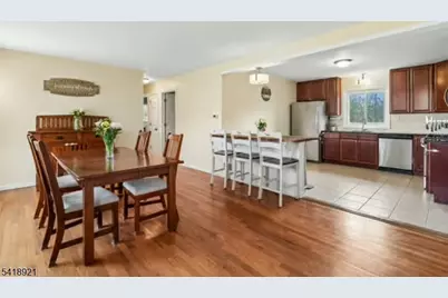 91 Sycamore Ave, Bridgewater, NJ 08807 - Photo 3