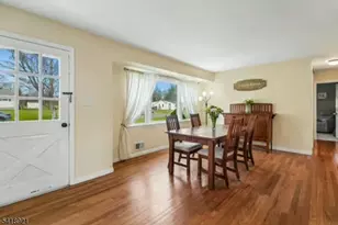 91 Sycamore Ave, Bridgewater, NJ 08807 - Photo 5