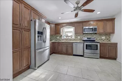 23 Diven St, Springfield, NJ 07081 - Photo 5