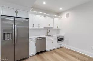 2 Whitman Dr, Chatham Township, NJ 07928 - Photo 41