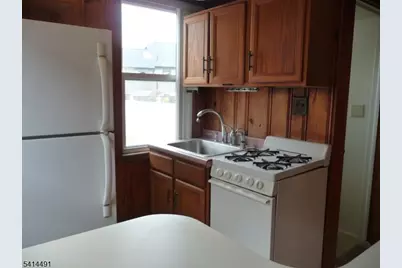 645 Main St, Little Falls Township, NJ 07424 - Photo 5