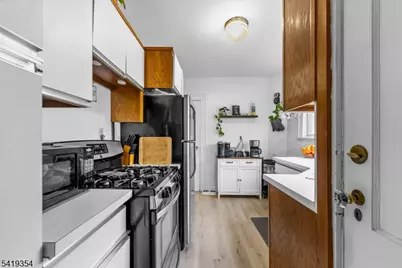 48 Wilfred St, West Orange Township, NJ 07052 - Photo 17