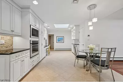 27 Oak Pl, North Caldwell, NJ 07006 - Photo 9