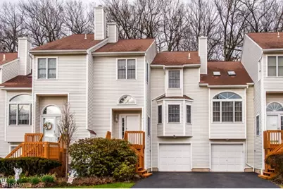 38 Noelle Ct, Lincoln Park, NJ 07035 - Photo 1