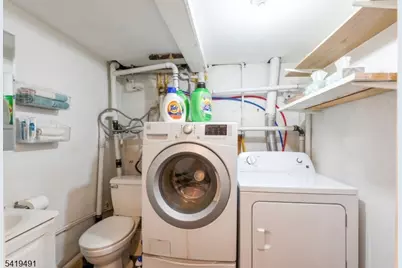 34 Lakeview Ave, Butler, NJ 07405 - Photo 17