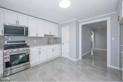 723 E 26th St, Paterson, NJ 07504 - Photo 31