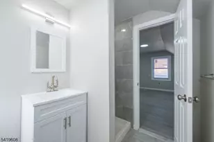 723 E 26th St, Paterson, NJ 07504 - Photo 35