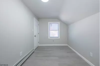 723 E 26th St, Paterson, NJ 07504 - Photo 37