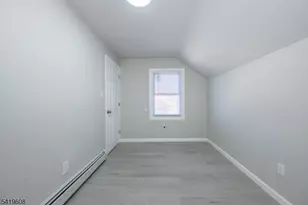 723 E 26th St, Paterson, NJ 07504 - Photo 37