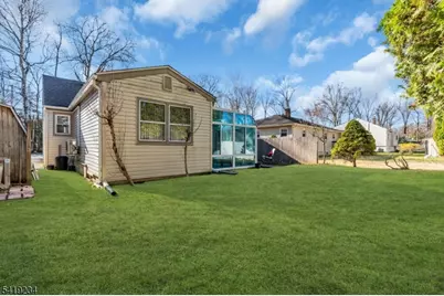 47 Johnson Ave, West Caldwell, NJ 07006 - Photo 25