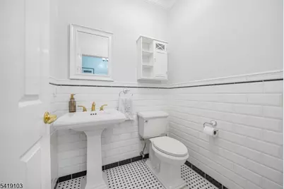 45 Windsor Dr, Lincoln Park, NJ 07035 - Photo 7