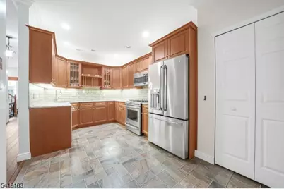 45 Windsor Dr, Lincoln Park, NJ 07035 - Photo 3